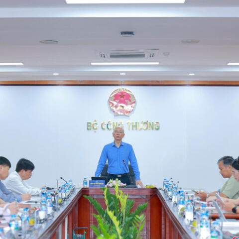 Hội nghị trao đổi giải pháp giảm chi phí logistics nhằm thúc đẩy xuất khẩu
