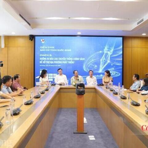 Truyền thông chính sách cần nhiều hơn một chiều thông tin