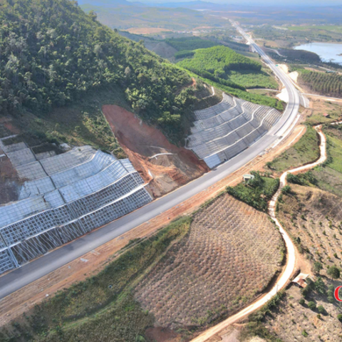 Đắk Lắk: Xuất khẩu đạt 2,312 tỷ USD, gỡ điểm nghẽn tăng trưởng