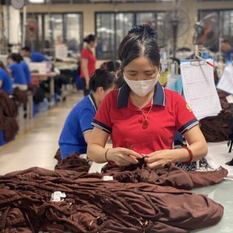 Dệt may góp lực vào kỷ lục 1.000 tỷ USD xuất nhập khẩu