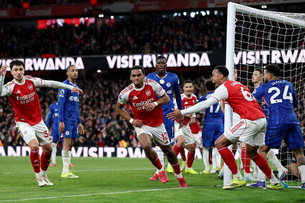 Kết quả trận Arsenal và Chelsea: 'Pháo thủ' thị uy sức mạnh