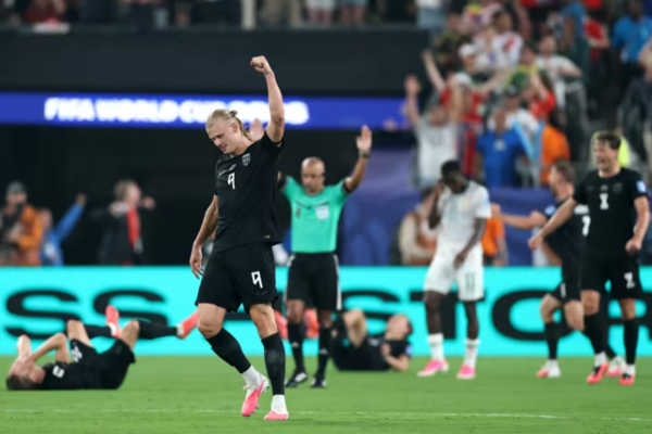 Haaland tỏa sáng, tuyển Na Uy sớm giành vé vào vòng loại trực tiếp World Cup 2026