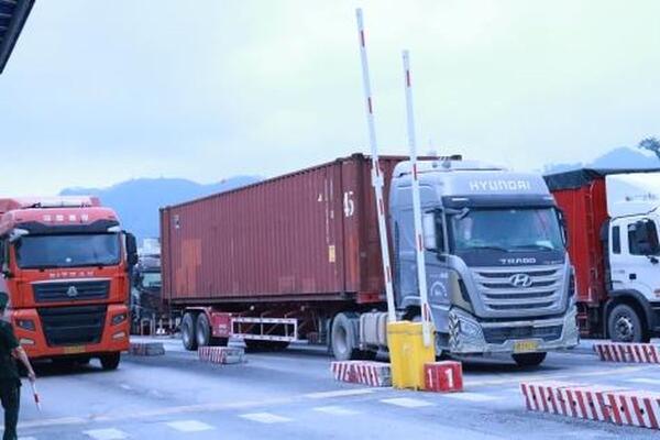 Cập nhật tin xuất nhập khẩu qua các cửa khẩu Lạng Sơn ngày 25/6/2026