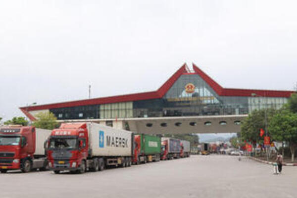 Cập nhật tin xuất nhập khẩu qua các cửa khẩu Lạng Sơn ngày 28/6/2026