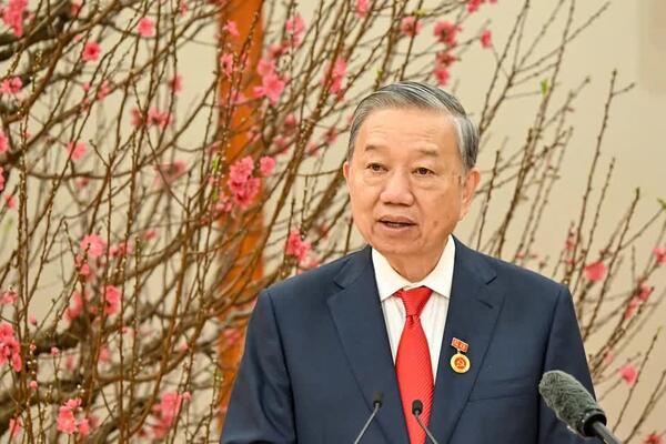 Đẩy mạnh học tập, thực hành tư tưởng, đạo đức, phương pháp, phong cách Hồ Chí Minh trong giai đoạn phát triển mới