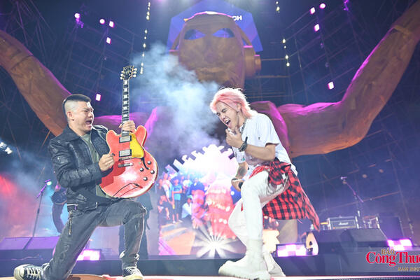 Ngũ Cung mang 'hồn Việt' vào thế giới rock tại WeFest 2026