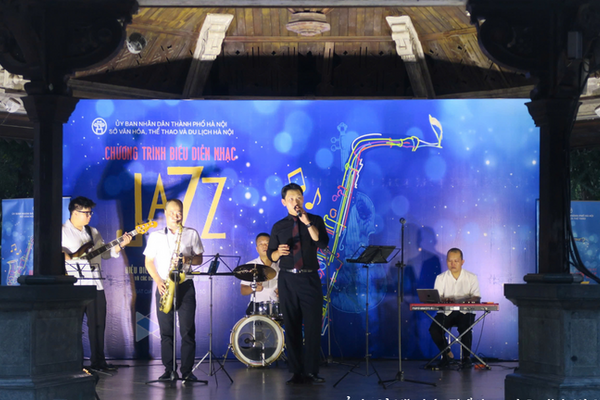 Hà Nội thêm sắc màu từ những giai điệu cuối tuần