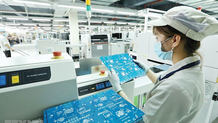 Vượt rào gia công: Việt Nam nâng tầm hàng hóa xuất khẩu