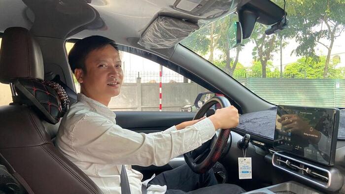 Giáo viên dạy lái xe gần 20 năm nói về xu hướng chuyển sang xe điện