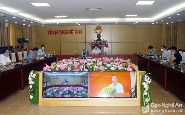 Hội nghị trực tuyến tổng kết chính sách hỗ trợ nâng cao hiệu quả http://baonghean.vn/hoi-nghi-truc-tuyen-tong-ket-chinh-sach-ho-tro-nang-cao-hieu-qua-chan-nuoi-nong-ho-288438.htmlchăn nuôi nông hộ