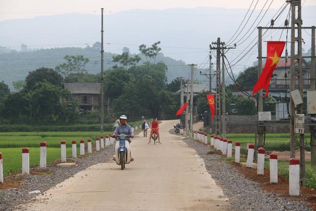 Công an Tân Lạc (Hoà Bình): Xây dựng phong cách “người CAND bản lĩnh, nhân văn, vì nhân dân phục vụ” - Ảnh 4.