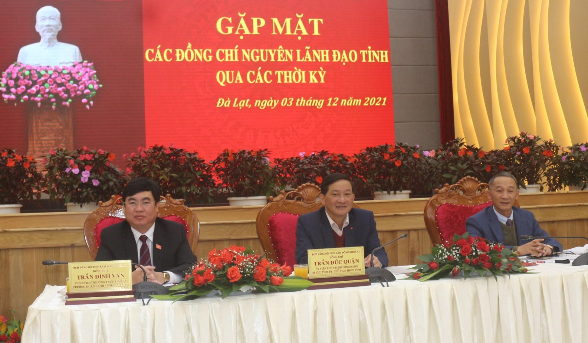 Các đồng chí Thường trực Tỉnh ủy chủ trì buổi gặp mặt các đồng chí nguyên lãnh đạo tỉnh qua các thời kỳ