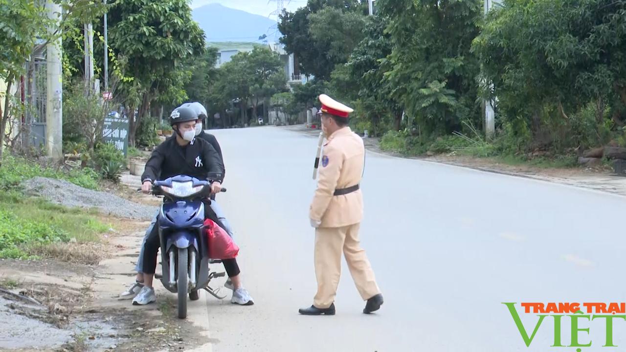 Xử lý “ma men” vùng cao Sơn La - Ảnh 4.