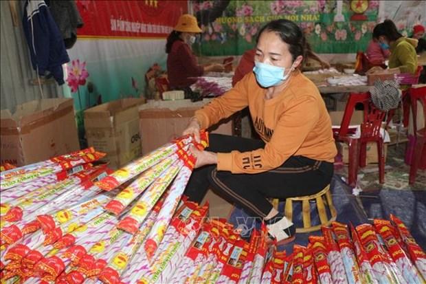 Lang huong tram lon nhat xu Nghe tat bat ngay giap Tet hinh anh 1