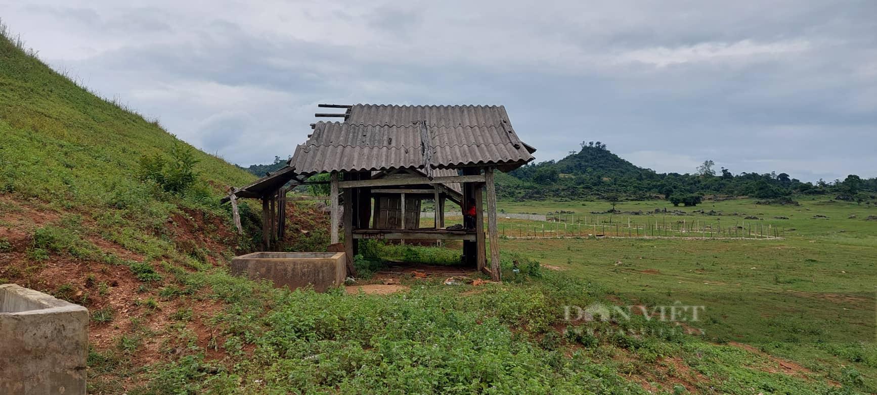 Bản "ma" giữa đất xứ Mường lại đẹp như tranh vẽ  - Ảnh 8.