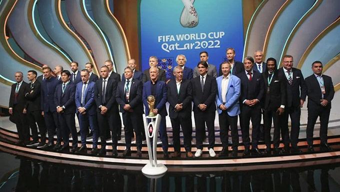 32 HLV dẫn dắt 32 đội tuyển quốc gia dự World Cup 2022.