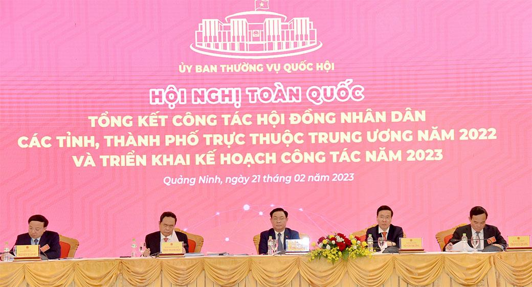 Chủ tịch Quốc hội Vương Đình Huệ và Thường trực Ban Bí thư Võ Văn Thưởng dự Hội nghị toàn quốc tổng kết công tác Hội đồng Nhân dân -0