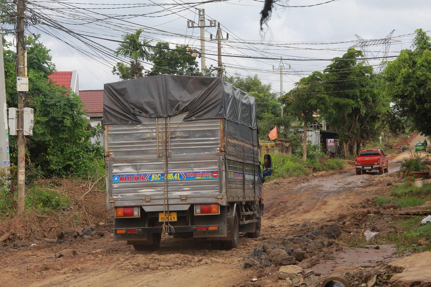 Kinh tế vĩ mô - Dự án đường tránh phía Đông Tp.Buôn Ma Thuột: Chủ đầu tư chỉ nguyên nhân chậm tiến độ