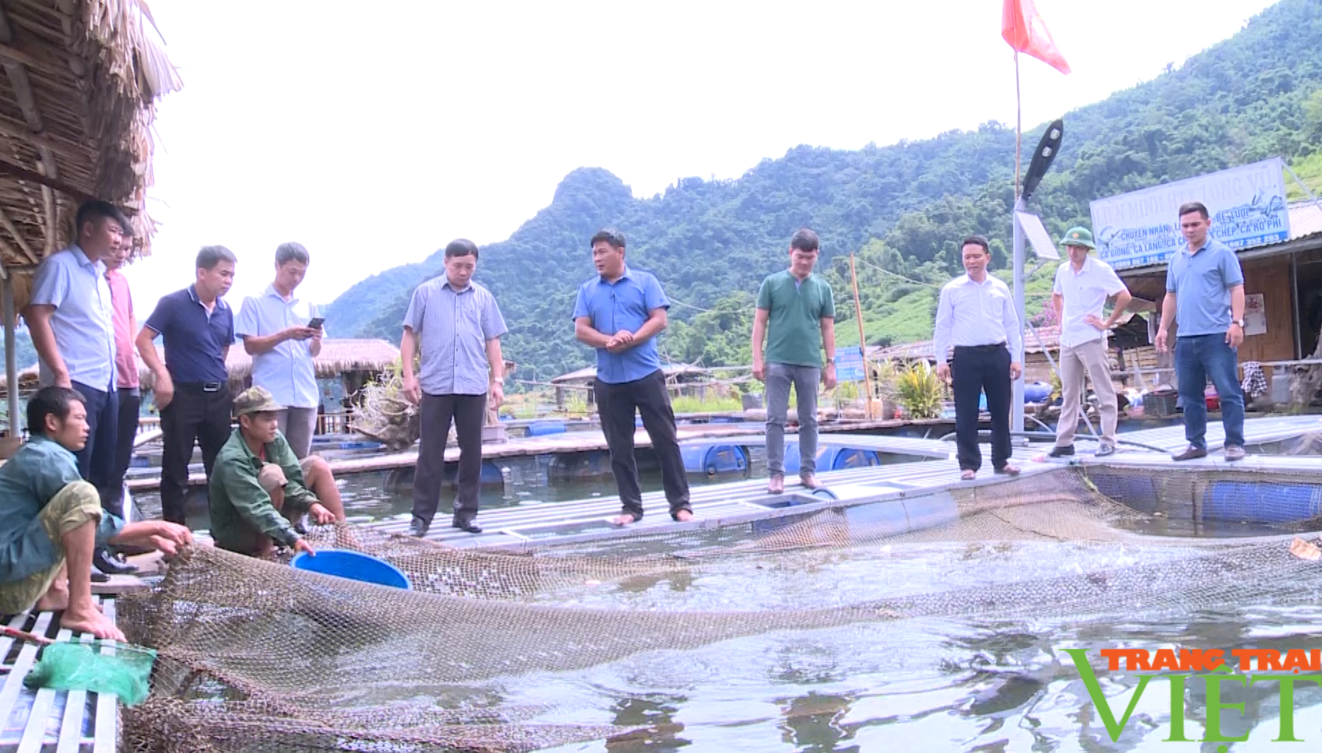 Nhà đầu tư, hợp tác xã sản xuất, kinh doanh hiệu quả nhờ cách làm này của một huyện ở Lai Châu - Ảnh 4.