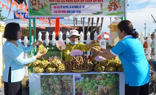 Lan dau tien to chuc Ngay hoi Nhan Chau Thanh (Dong Thap) hinh anh 4