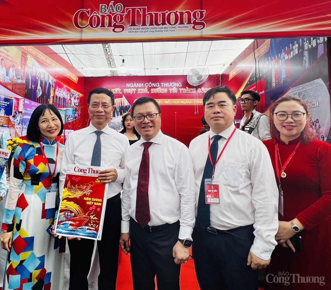 Ấn tượng gian trưng bày của Báo Công Thương tại Hội Báo toàn quốc 2024