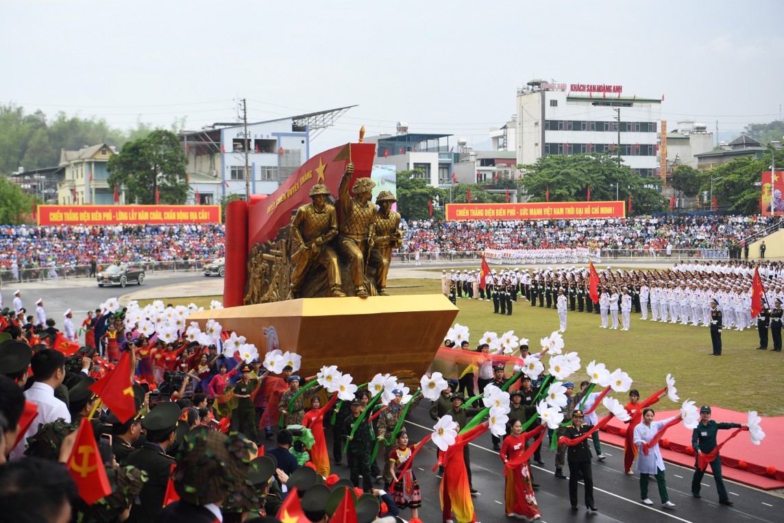 Mãn nhãn màn diễu binh, diễu hành tại Lễ kỷ niệm 70 năm Chiến thắng Điện Biên Phủ