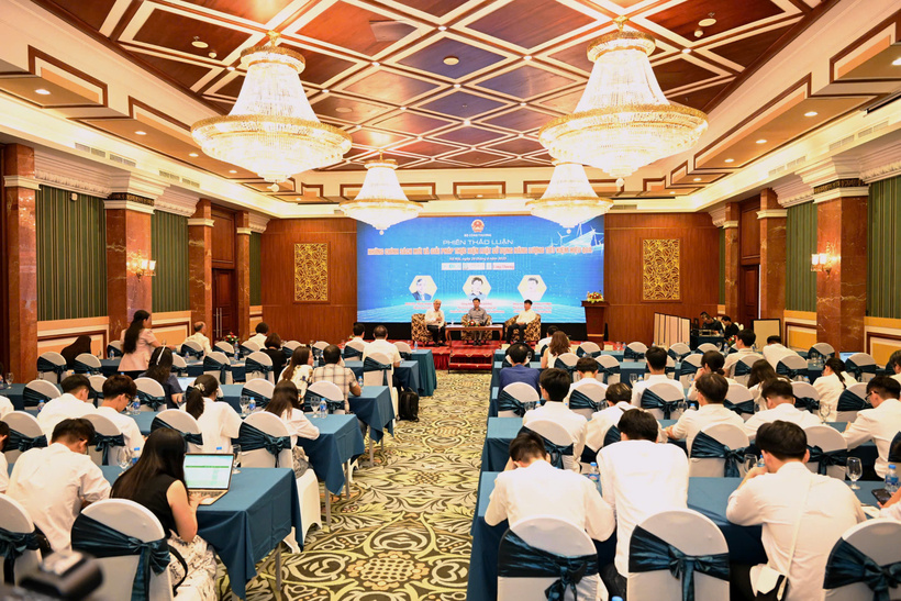 Toàn cảnh diễn đàn. Ảnh: Cấn Dũng