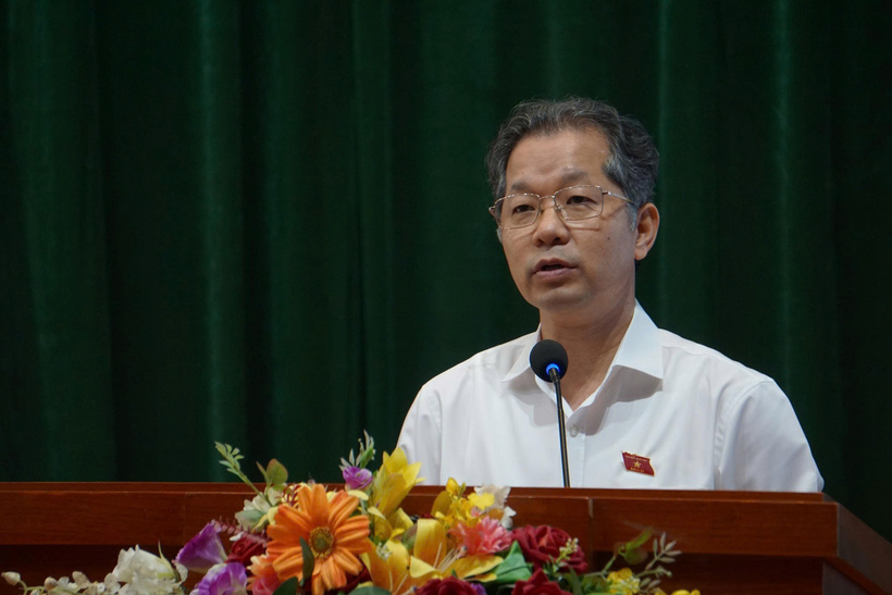 Bí thư Thành ủy Đà Nẵng kêu gọi sự đồng thuận, đồng hành của cử tri thành phố trong thực hiện các chủ trương lớn tại thành phố. Ảnh: Vũ Lê