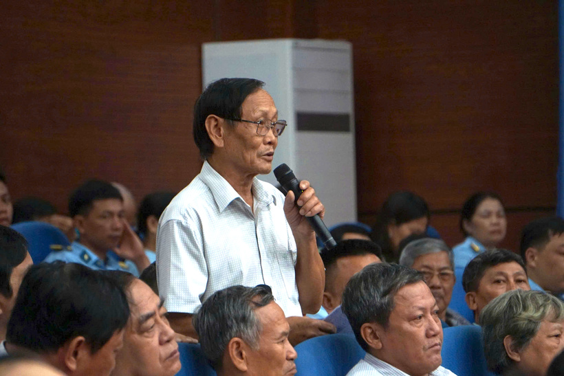 Các cử tri thành phố Đà Nẵng đánh giá cao kết quả của Kỳ họp thứ 9, Quốc hội khóa XV. Ảnh: Vũ Lê