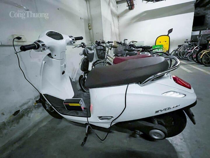Xe điện hiện còn thiếu những trạm sạc đảm bảo các tiêu chuẩn kỹ thuật an toàn. Ảnh minh họa