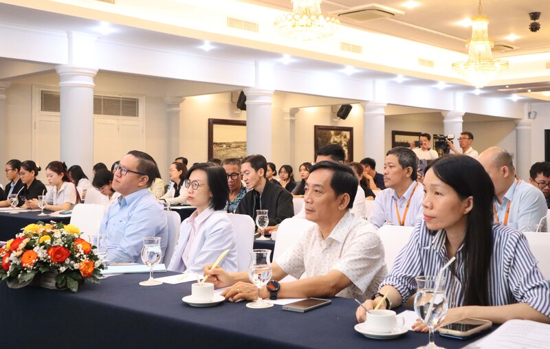 Đại biểu tham dự sự kiện. Ảnh: Minh Khuê.