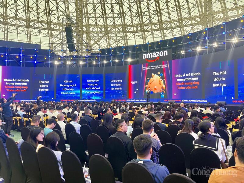 Toàn cảnh Hội nghị Thường niên 2025 với chủ đề “Đột phá công nghệ - Bứt phá xuất khẩu toàn cầu”