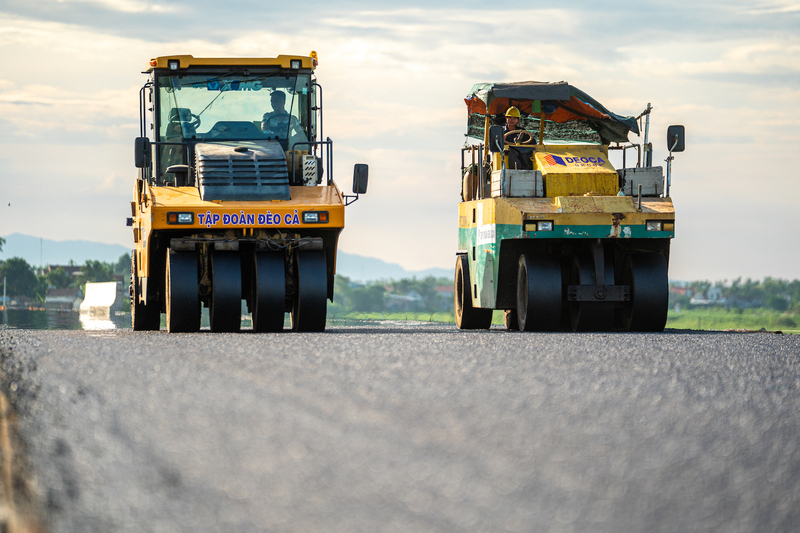 Hơn 1.100 thiết bị hiện đại được điều động đến đại công trường để triển khai dự án