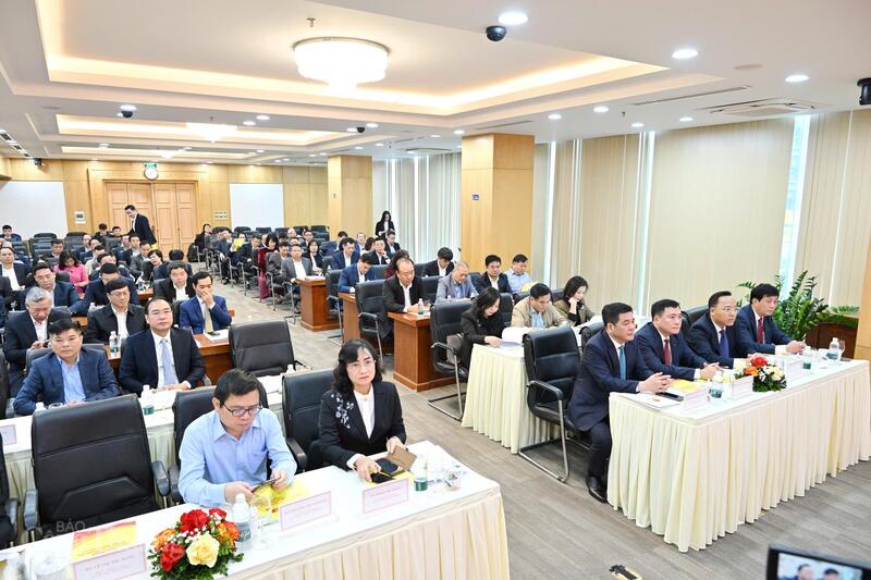 Quang cảnh hội nghị