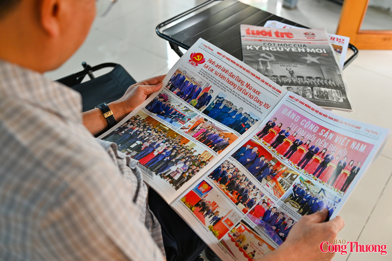 Các hình ảnh lãnh đạo Đảng, Nhà nước tại các sự kiện hướng tới Đại hội Đảng XIV được Báo Công Thương trình bày ấn tượng trên số báo đặc biệt chào mừng Đại hội Đảng.