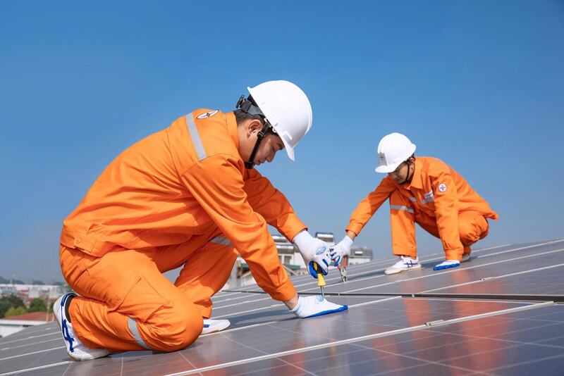 Nghị quyết 253 được doanh nghiệp kỳ vọng sẽ rút ngắn thời gian đầu tư các dự án năng lượng. Ảnh: EVN