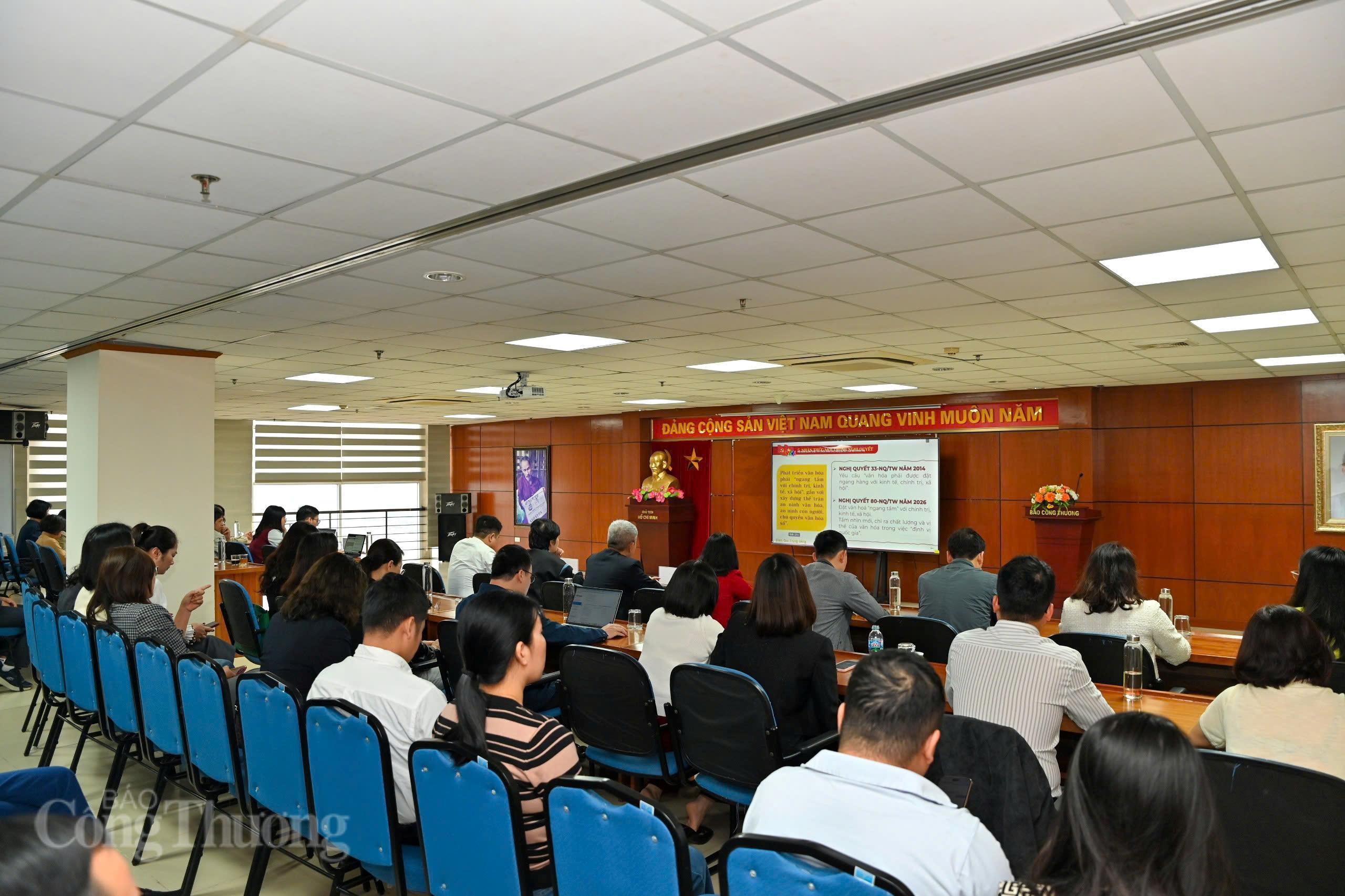 Tại điểm cầu Báo Công Thương, gồm 3 đơn vị: Báo Công Thương, Tạp chí Công Thương, Nhà xuất bản Công Thương. Ảnh: Nam Nguyễn