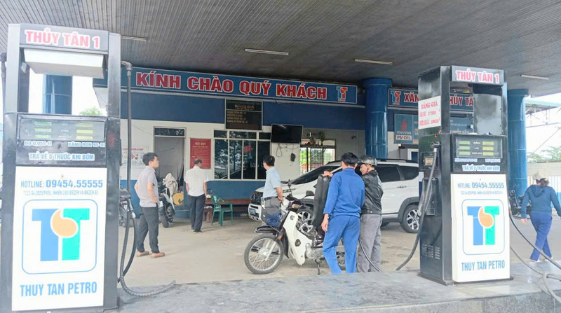 Chưa có tình trạng đầu cơ, găm hàng, tăng giá trên địa bàn thành phố Huế. Ảnh: A. Cường