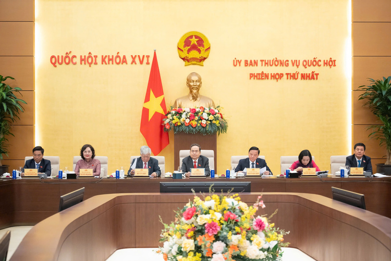 Phiên họp thứ Nhất của Ủy ban Thường vụ Quốc hội khóa XVI.