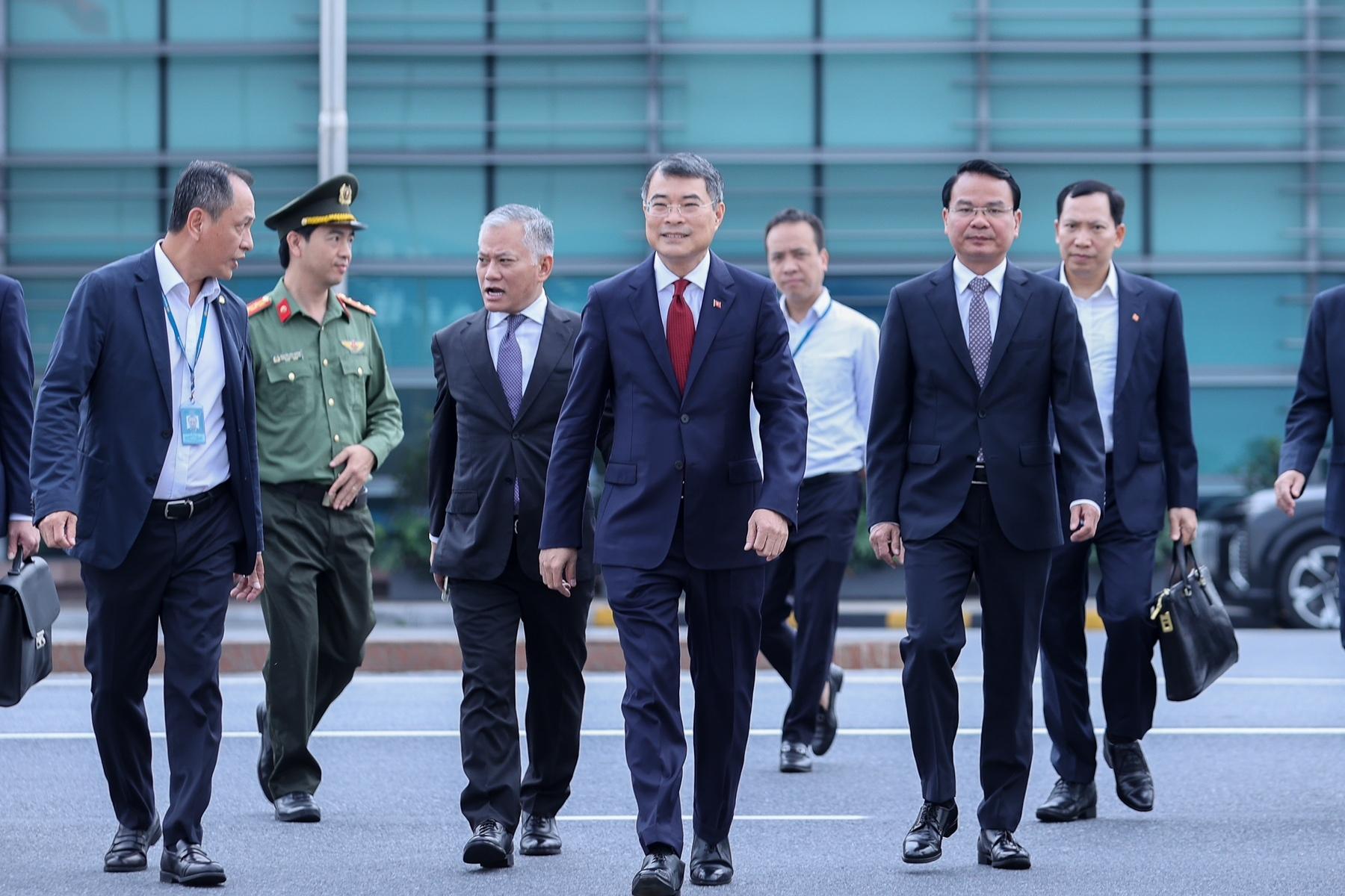 Thủ tướng Chính phủ Lê Minh Hưng lên đường dự Hội nghị Cấp cao ASEAN - Ảnh: VGP/Nhật Bắc