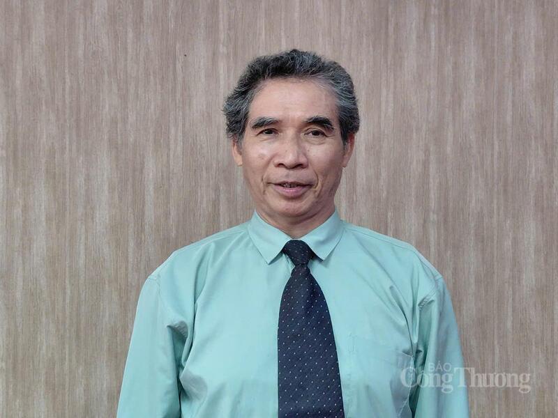 PGS.TS Nguyễn Thường Lạng - chuyên gia kinh tế và thương mại quốc tế, giảng viên cao cấp Viện Thương mại và Kinh tế quốc tế (Trường Đại học Kinh tế Quốc dân). Ảnh: Nguyễn Hạnh