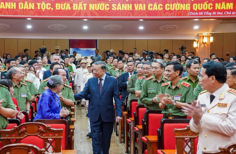 Tổng Bí thư, Chủ tịch nước Tô Lâm tới dự Lễ kỷ niệm 80 năm Ngày truyền thống Học viện An ninh nhân dân. Ảnh: Minh Chính