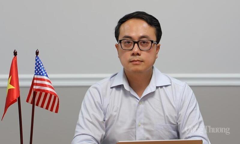 Ông Đỗ Ngọc Hưng cho rằng, trong bối cảnh dòng chảy thông tin liên tục, các cán bộ thương vụ trở thành những “phóng viên thường trú” đặc biệt của ngành Công Thương.