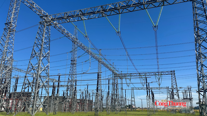 Đề án phát triển lưới điện thông minh tại Việt Nam giai đoạn 2023 - 2030, tầm nhìn 2045 với mục tiêu phát triển hạ tầng lưới điện thông minh, hiện đại, đáp ứng quá trình chuyển dịch năng lượng, bảo đảm vững chắc an ninh năng lượng quốc gia.