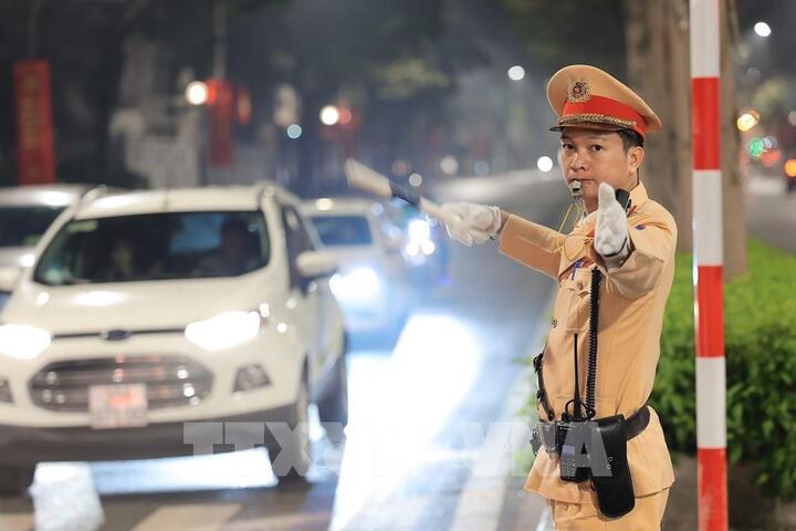 Chính phủ ra công điện về đảm bảo trật tự, an toàn giao thông dịp nghỉ lễ Quốc khánh 2/9 và tháng cao điểm an toàn giao thông cho học sinh đến trường. Ảnh minh họa