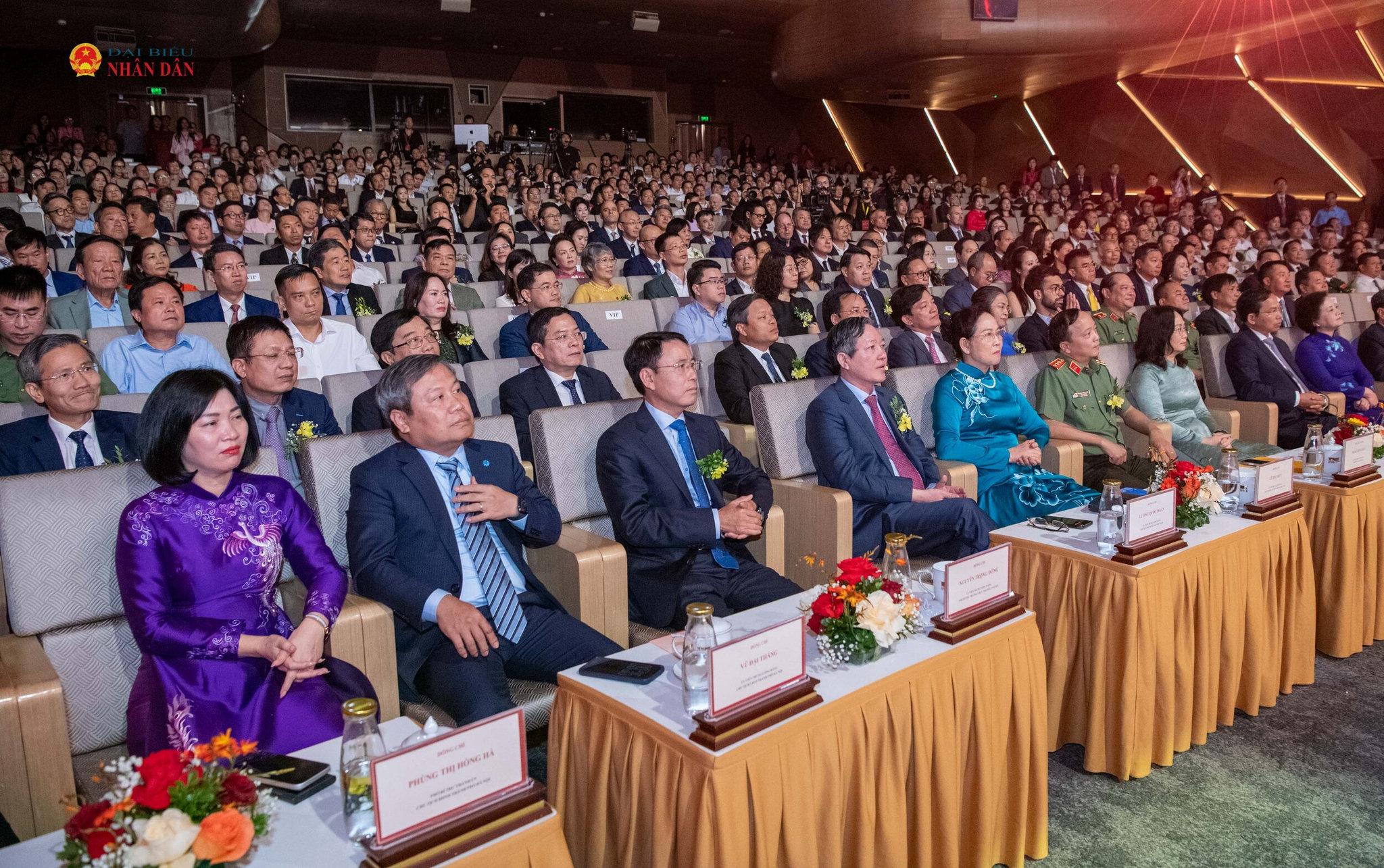 Các đại biểu dự Lễ kỷ niệm.