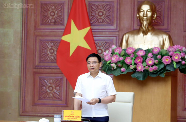 Phó Thủ tướng Nguyễn Văn Thắng, Trưởng Ban Chỉ đạo điều hành giá chủ trì cuộc họp đánh giá kết quả công tác quản lý, điều hành giá 8 tháng đầu năm 2026. Ảnh: chinhphu.vn