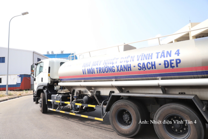 Bài toán bảo vệ môi trường luôn được xác định là nhiệm vụ sống còn và ưu tiên hàng đầu tại các trung tâm nhiệt điện lớn.