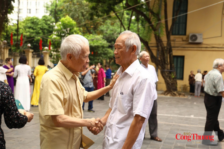 81 năm ngành Địa chất Việt Nam: Những dấu chân đi tìm mạch nguồn đất nước - 6