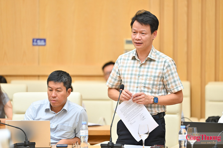 Chùm ảnh: Bộ Công Thương tổ chức hội thảo lấy ý kiến về Chiến lược xuất nhập khẩu hàng hóa đến năm 2030 - 5